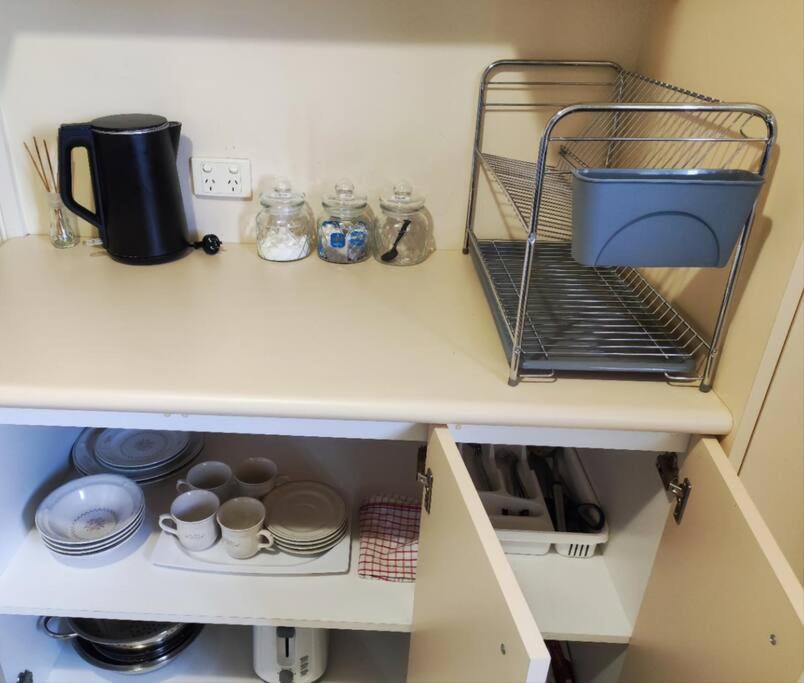 Ballarat 2 Bedroom Guest - Cozy And Convenient, Vic Holiday home *