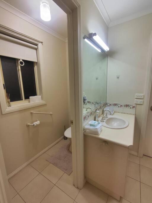 Holiday home Ballarat 2 Bedroom Guest - Cozy And Convenient, Vic