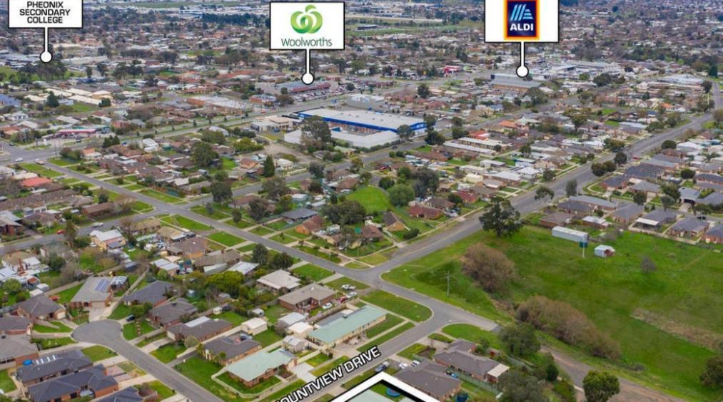 Ballarat 2 Bedroom Guest - Cozy And Convenient, Vic Holiday home